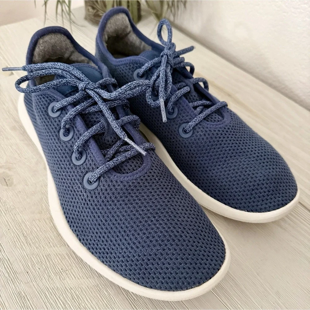 Allbirds Mens Tree Runner Size 10 Blue Sneaker Shoes Casual Comfort Eco Friendly